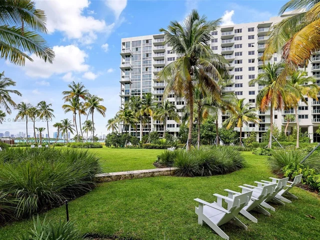 1500 Bay Rd # 1522, Miami Beach FL 33139