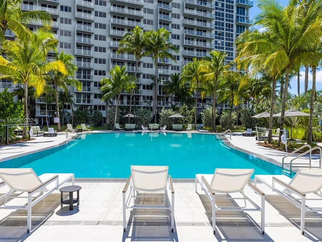 1500 Bay Rd # 1522, Miami Beach FL 33139