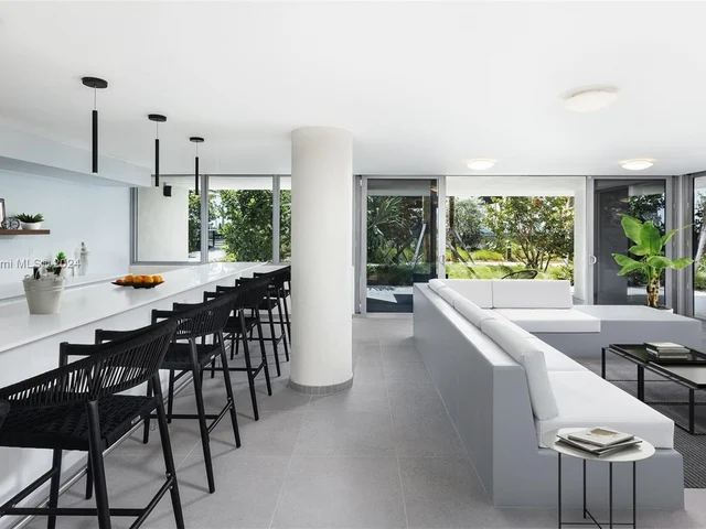 1500 Bay Rd # 1522, Miami Beach FL 33139