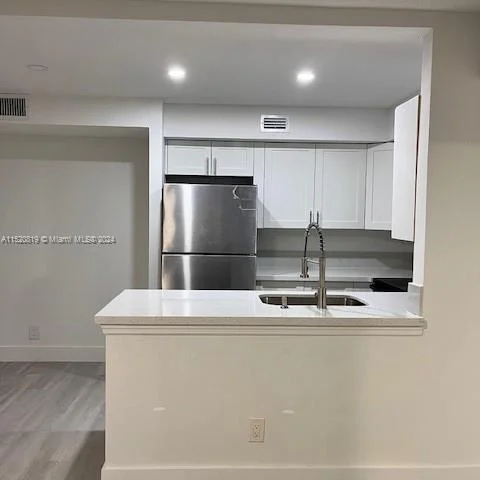 10020 Winding Lake Rd # 104, Sunrise FL 33351