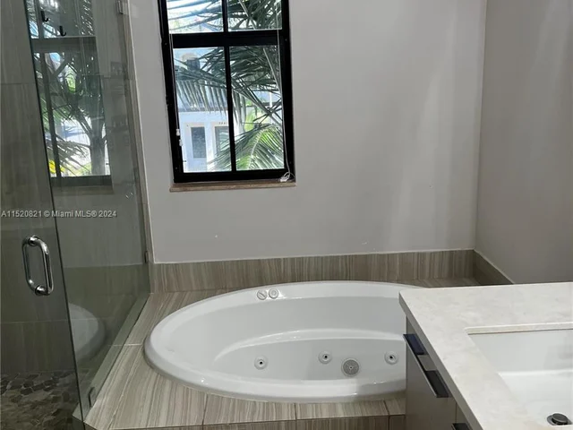 8485 NW 51st Ter # 8485, Doral FL 33166