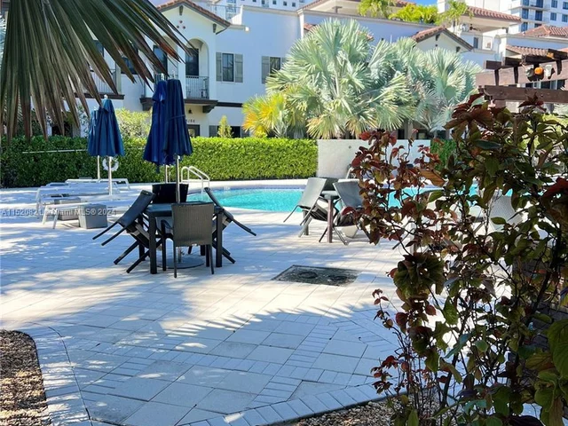 8485 NW 51st Ter # 8485, Doral FL 33166