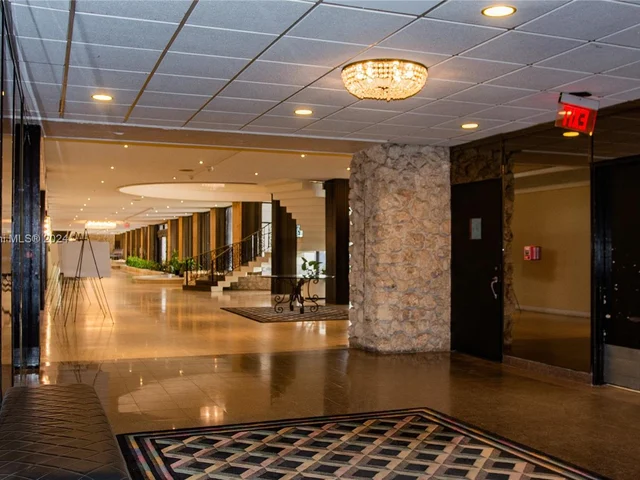 5555 Collins Ave # 7B, Miami Beach FL 33140