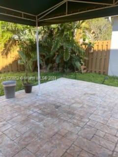 9921 NW 31st St # 0, Doral FL 33172