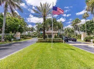 9921 NW 31st St # 0, Doral FL 33172