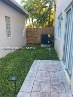 9921 NW 31st St # 0, Doral FL 33172