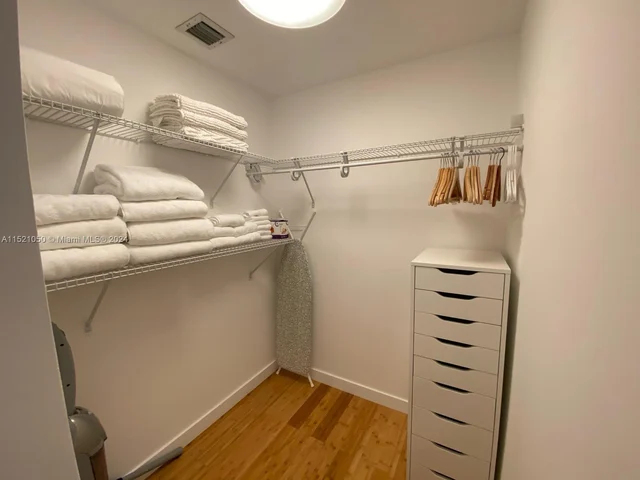 19400 Turnberry Way # 631, Aventura FL 33180