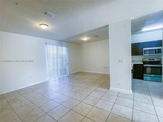 2819 SE 1st Dr # 7, Homestead FL 33033