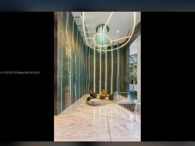 1000 Brickell plaza # 2904, Miami FL 33131