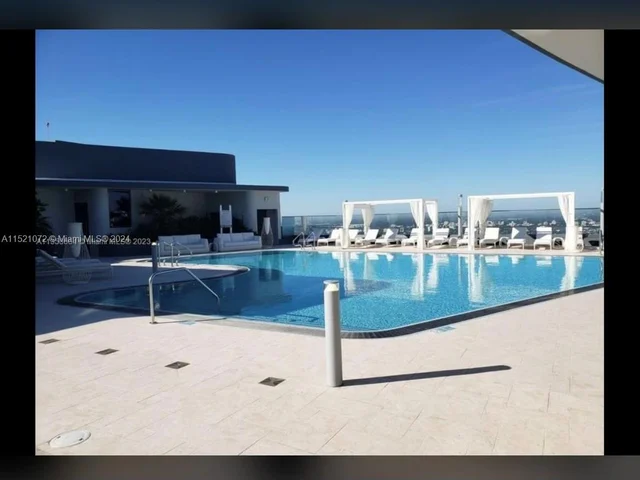 1000 Brickell plaza # 2904, Miami FL 33131