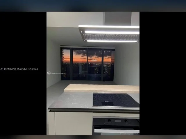 1000 Brickell plaza # 2904, Miami FL 33131