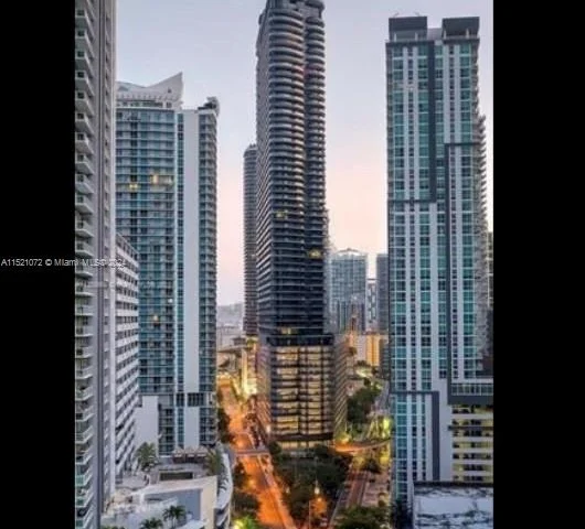 1000 Brickell plaza # 2904, Miami FL 33131