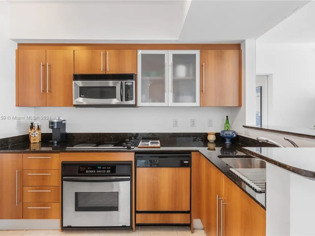 335 S Biscayne Blvd # 3512, Miami FL 33131