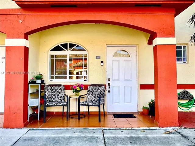 11053 W Okeechobee Rd # 102, Hialeah Gardens FL 33018