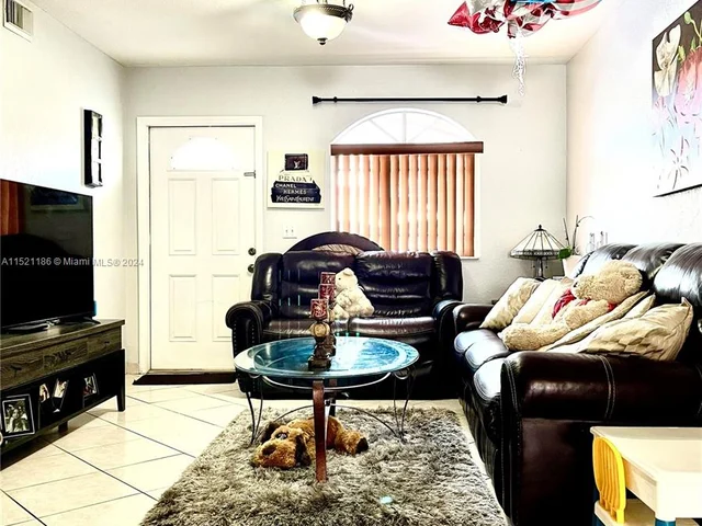 11053 W Okeechobee Rd # 102, Hialeah Gardens FL 33018