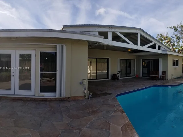 20415 Highland Lakes Blvd # 0, Miami FL 33179