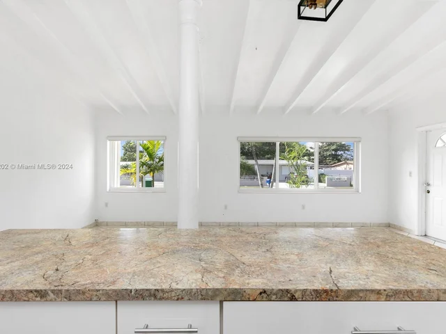 3325 SW 97th Ct, Miami FL 33165