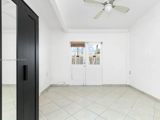 3325 SW 97th Ct, Miami FL 33165