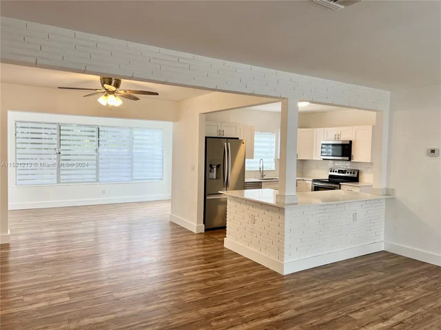 7786 Miramar Pkwy, Miramar FL 33023