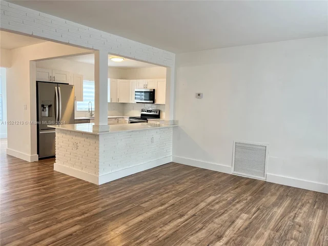 7786 Miramar Pkwy, Miramar FL 33023