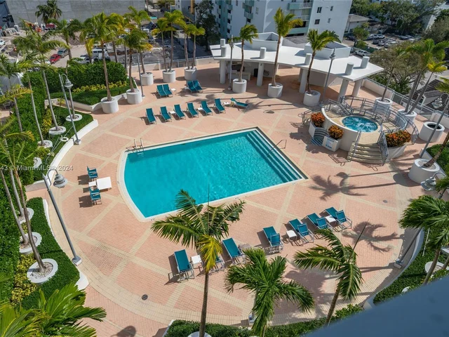 350 NE 24th St # 901, Miami FL 33137