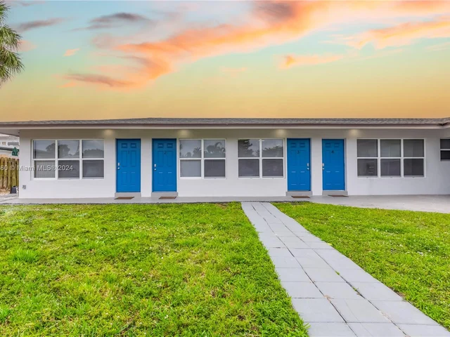 2748 NE 32nd St # 7, Fort Lauderdale FL 33306