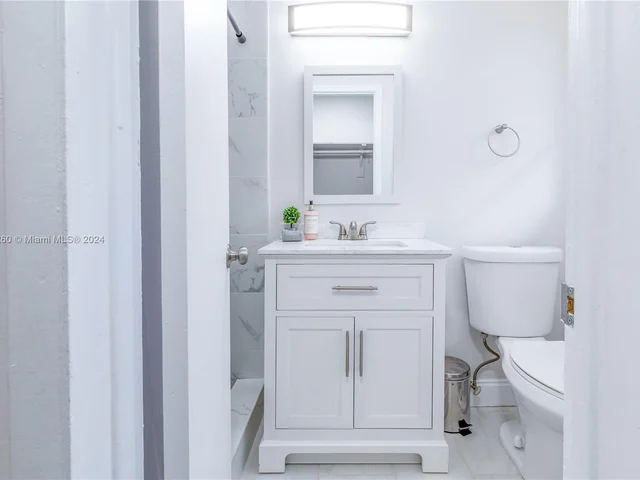 2748 NE 32nd St # 7, Fort Lauderdale FL 33306