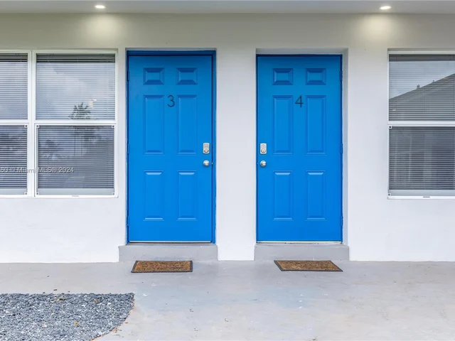 2748 NE 32nd St # 7, Fort Lauderdale FL 33306