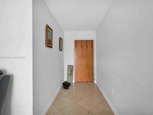 2920 SW 28th Ter # 207, Miami FL 33133