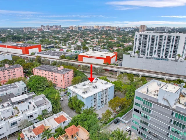 2920 SW 28th Ter # 207, Miami FL 33133