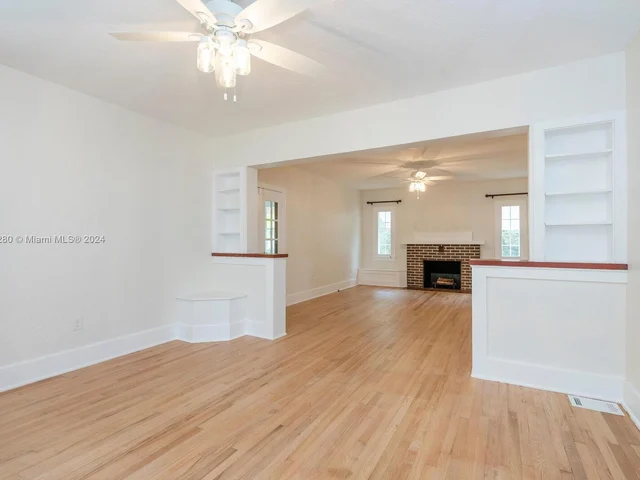 24200 SW 162nd Ave, Homestead FL 33031