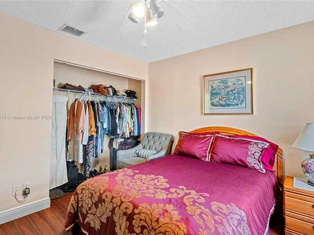 600 SW 178th Way, Pembroke Pines FL 33029