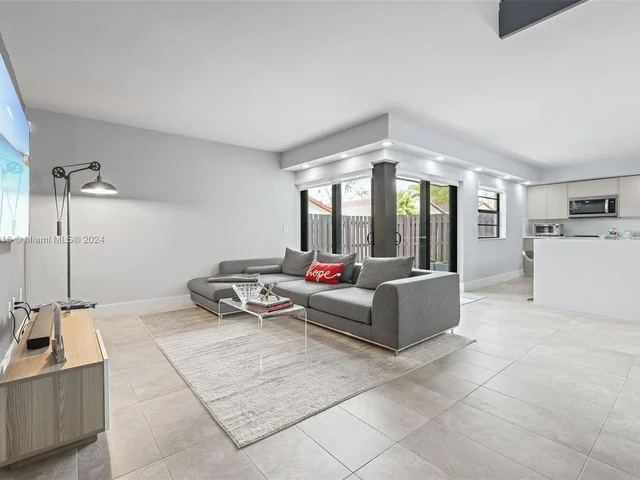 11332 SW 133rd Ct # 4, Miami FL 33186