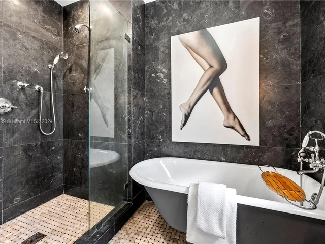 630 NE 52nd St, Miami FL 33137