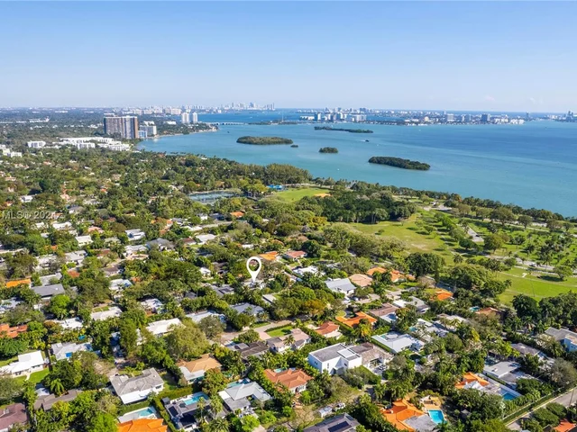 630 NE 52nd St, Miami FL 33137