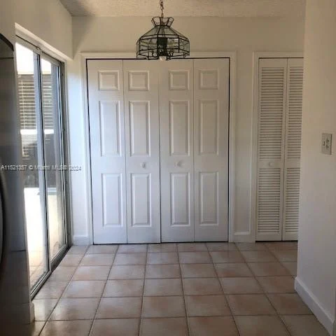 957 NW 132nd Ave W, Miami FL 33182