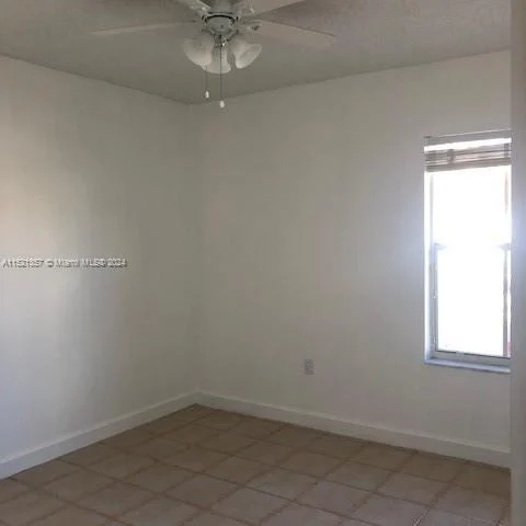 957 NW 132nd Ave W, Miami FL 33182