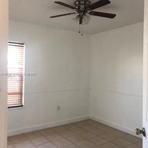 957 NW 132nd Ave W, Miami FL 33182