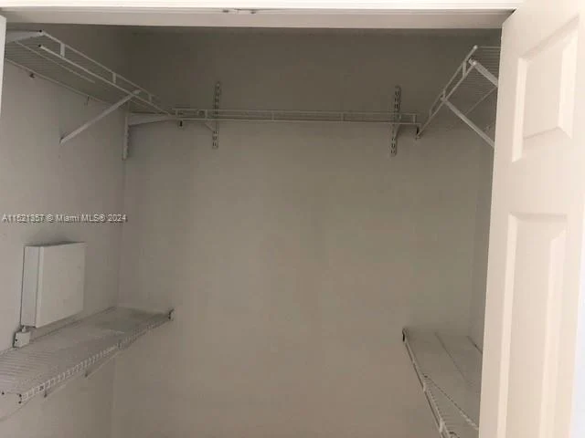 957 NW 132nd Ave W, Miami FL 33182