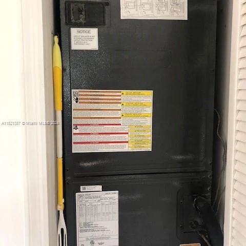 957 NW 132nd Ave W, Miami FL 33182