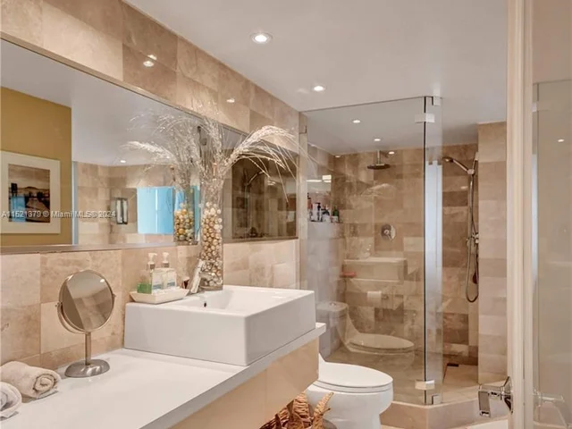 20335 W COUNTRY CLUB DR # 2605, Aventura FL 33180