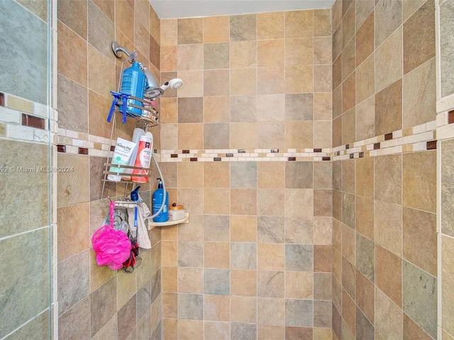 6663 Via Regina # 6663, Boca Raton FL 33433