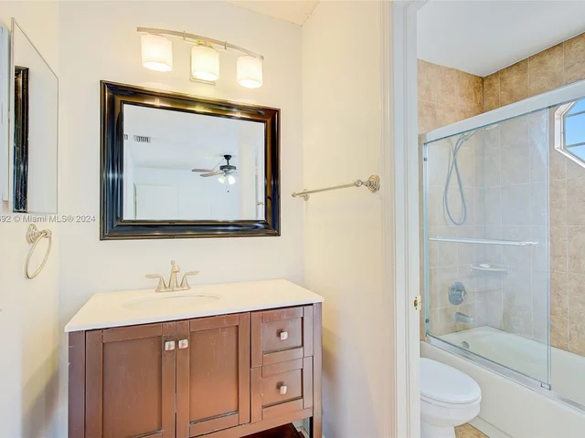 6663 Via Regina # 6663, Boca Raton FL 33433