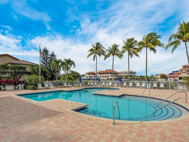 6663 Via Regina # 6663, Boca Raton FL 33433