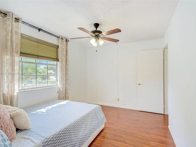 6663 Via Regina # 6663, Boca Raton FL 33433