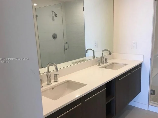 7751 NW 107th Ave # 203, Doral FL 33178