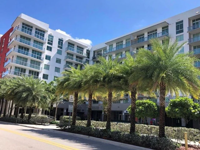 7751 NW 107th Ave # 203, Doral FL 33178