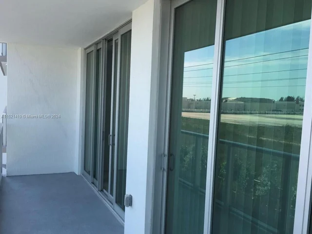 7751 NW 107th Ave # 203, Doral FL 33178