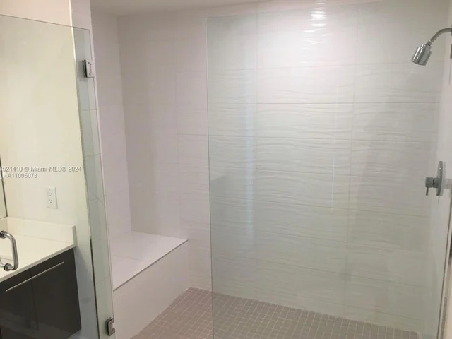 7751 NW 107th Ave # 203, Doral FL 33178