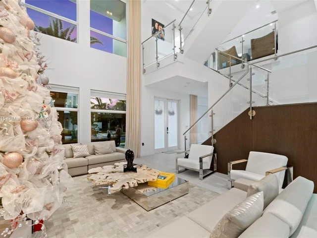 10593 NW 67th Ter # 10593, Doral FL 33178